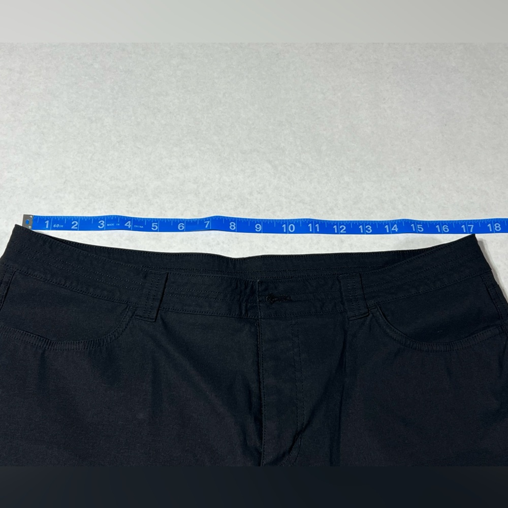 Women’s Eddie Bauer Black nylon pants size 14 - Picture 7 of 9